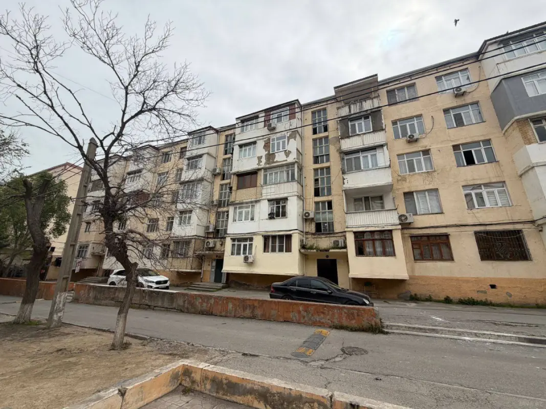 Satılır 2 otaqlı mənzil 40 m²