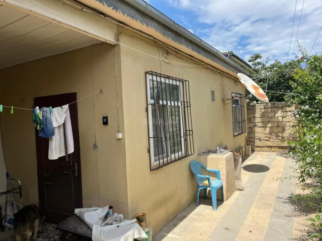 Satılır 3 otaqlı həyət evi 80 m²