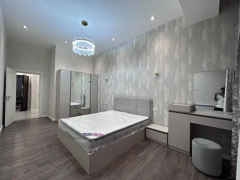 Kirayə verilir 2 otaqlı mənzil 71 m² — Bakı 2 otaq 71.00 m²