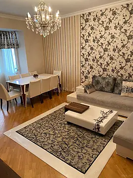 Kirayə verilir 4 otaqlı mənzil 125 m² — Bakı 4 otaq 125.00 m²