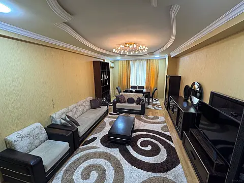 Kirayə verilir 3 otaqlı mənzil 130 m² — Bakı, Badamdar 3 otaq 130.00 m²