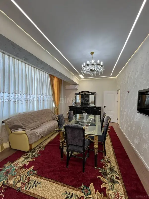 Kirayə verilir 3 otaqlı mənzil 105 m²