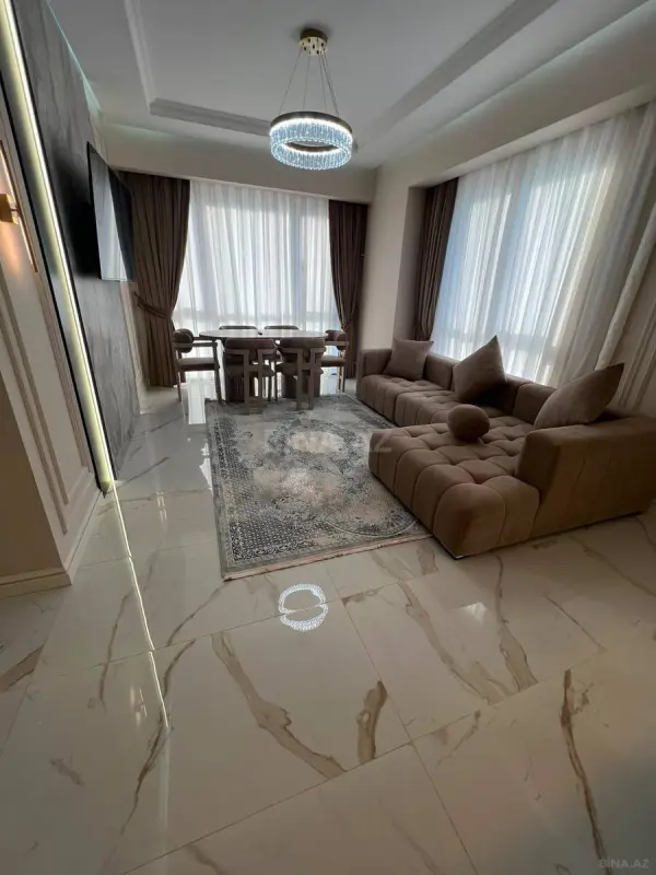 Kirayə verilir 2 otaqlı mənzil 97 m²