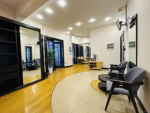 Kirayə verilir 5 otaqlı mənzil 305 m² — Bakı, Nəsimi 5 otaq 305.00 m²
