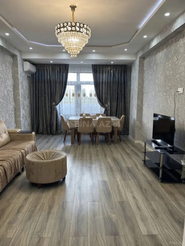 Kirayə verilir 2 otaqlı mənzil 100 m²