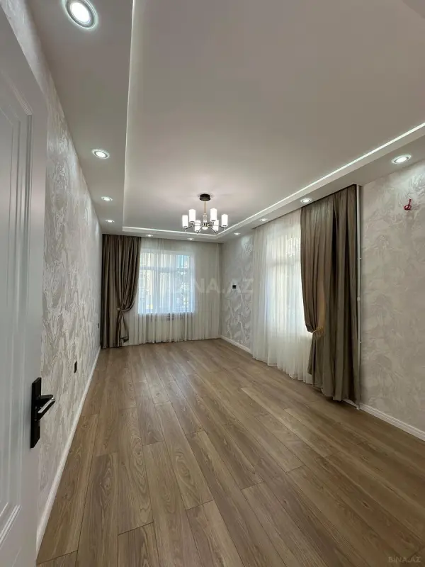 Satılır 2 otaqlı mənzil 63 m²