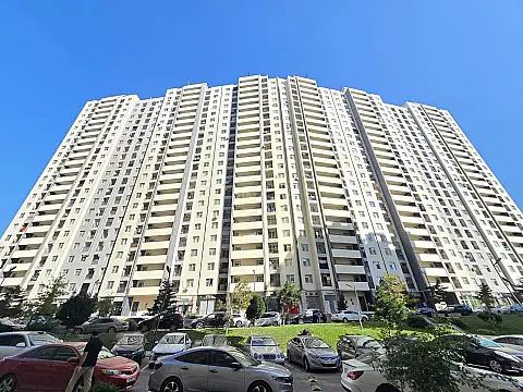 Kirayə verilir 3 otaqlı mənzil 121 m² — Bakı, Həzi Aslanov qəs. 3 otaq 121.00 m²
