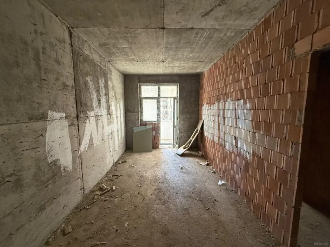 Satılır 1 otaqlı mənzil 51 m²