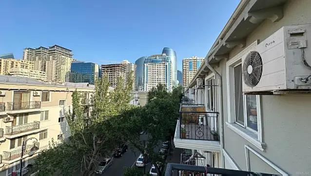 Kirayə verilir 2 otaqlı mənzil 45 m² — Bakı 2 otaq 45.00 m²