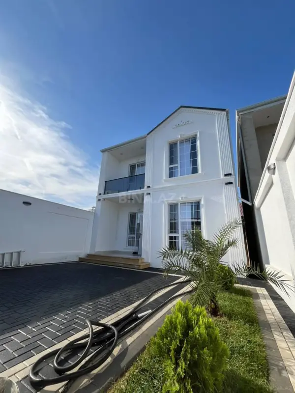 Satılır 4 otaqlı həyət evi 105 m²