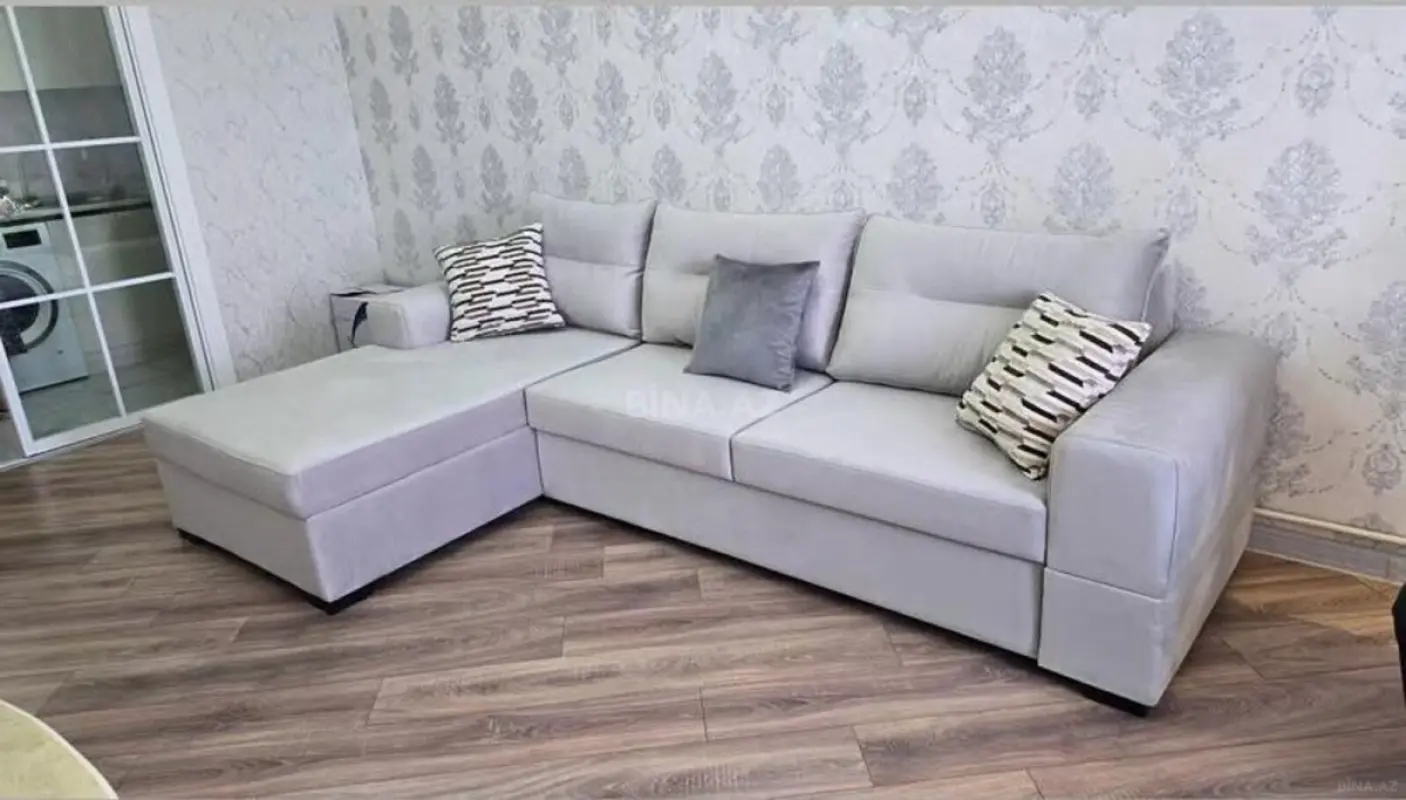 Satılır 2 otaqlı mənzil 66 m²