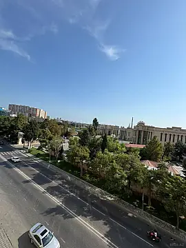 Satılır 3 otaqlı mənzil 105 m² — Bakı 3 otaq 105.00 m²
