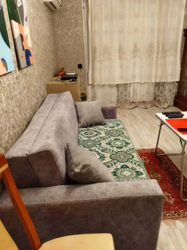 Kirayə verilir 1 otaqlı mənzil 40 m²