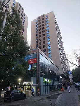 Kirayə verilir 2 otaqlı mənzil 71 m² — Bakı 2 otaq 71.00 m²