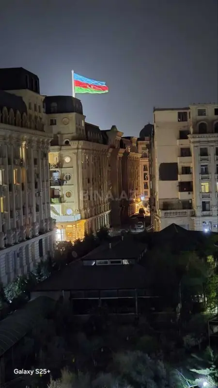 Kirayə verilir 2 otaqlı mənzil 63 m²