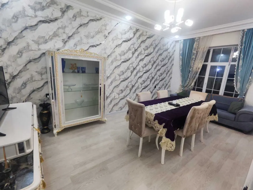 Kirayə verilir 3 otaqlı həyət evi 143 m²