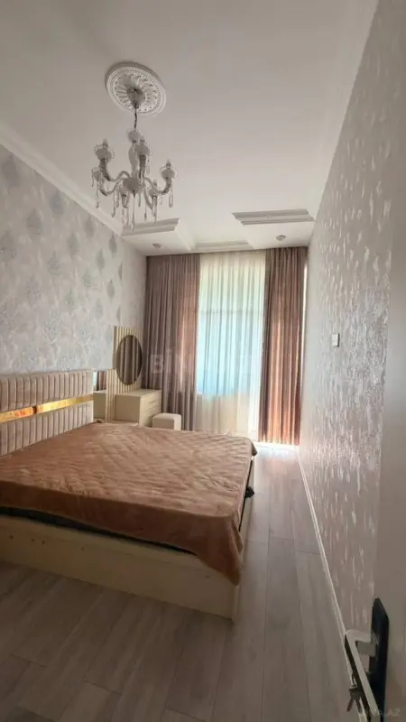 Kirayə verilir 3 otaqlı mənzil 90 m²