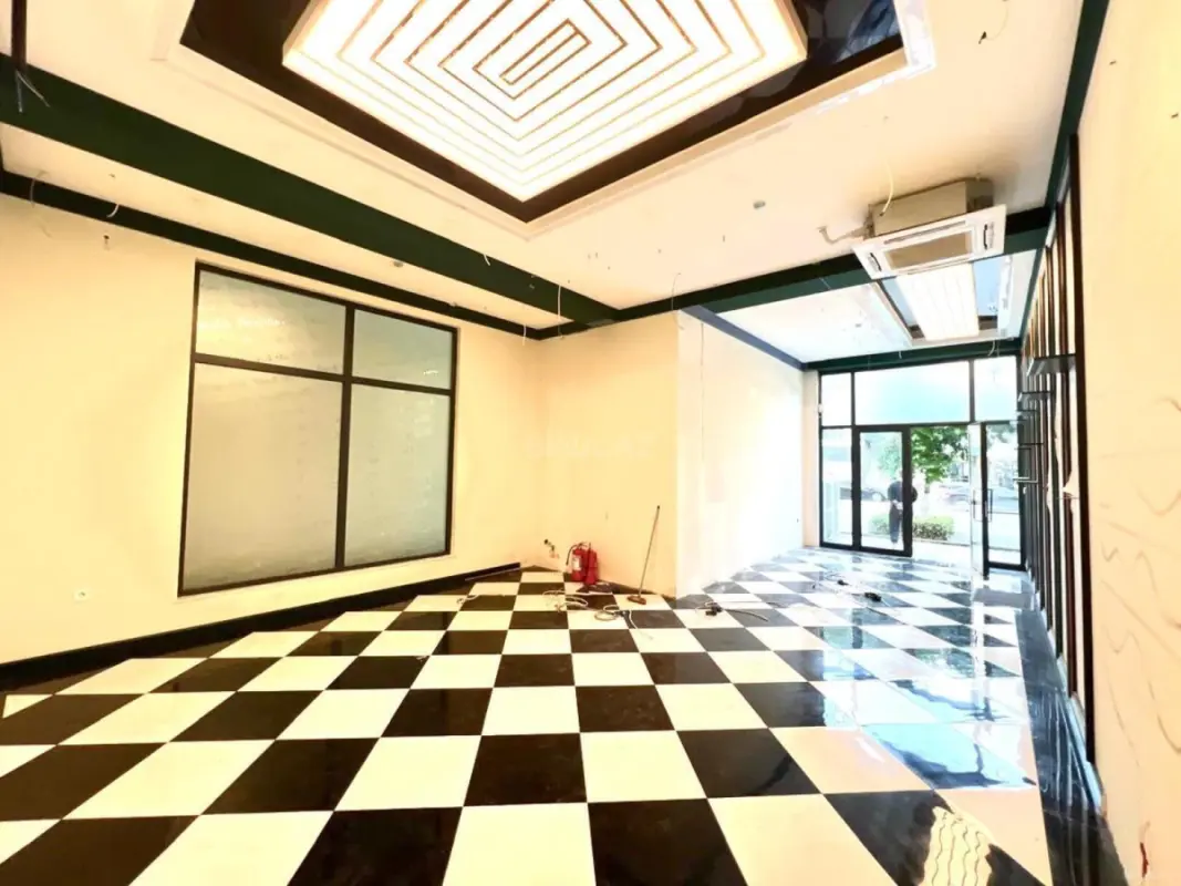 Kirayə verilir obyekt 77 m²