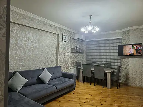 Satılır 3 otaqlı mənzil 57.7 m² — Bakı, Əhmədli 3 otaq 57.70 m²