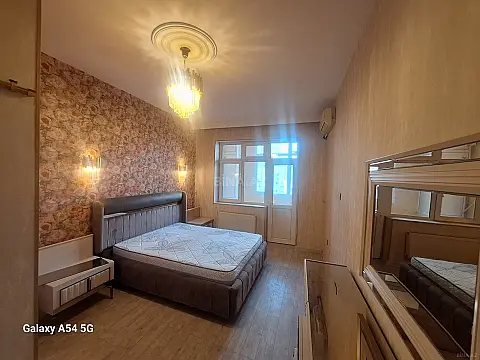 Satılır 3 otaqlı mənzil 110 m² — Bakı, Nizami 3 otaq 110.00 m²