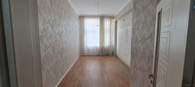 Satılır 3 otaqlı mənzil 137 m² — Bakı 3 otaq 137.00 m²