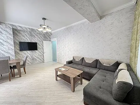 Kirayə verilir 3 otaqlı mənzil 110 m² — Bakı 3 otaq 110.00 m²