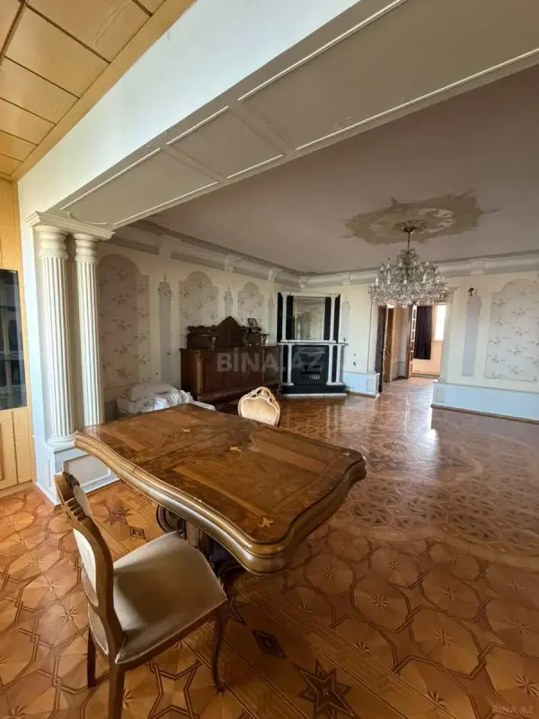 Kirayə verilir 2 otaqlı mənzil 85 m²