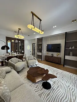 Kirayə verilir 4 otaqlı mənzil 135 m² — Bakı 4 otaq 135.00 m²