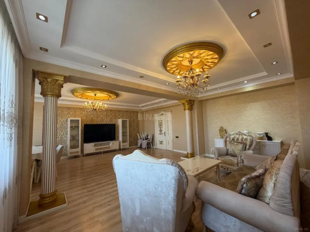 Kirayə verilir 4 otaqlı mənzil 250 m²