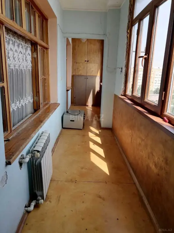 Kirayə verilir 4 otaqlı mənzil 150 m²
