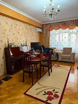 Satılır 2 otaqlı mənzil 60 m² — Bakı 2 otaq 60.00 m²