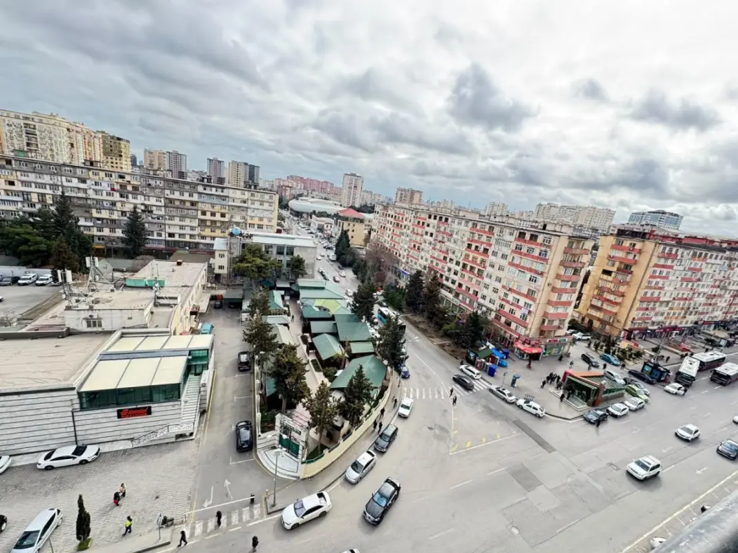 Kirayə verilir 2 otaqlı mənzil 78 m²