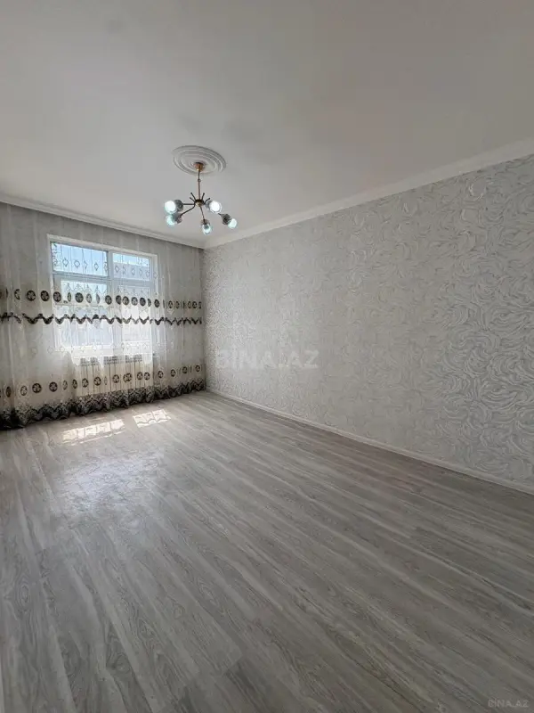 Satılır 1 otaqlı mənzil 40 m²