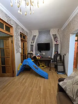 Kirayə verilir 3 otaqlı həyət evi 80 m² — Xırdalan 3 otaq 80.00 m²