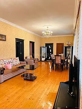 Satılır 7 otaqlı həyət evi 240 m² — Bakı, Şağan 7 otaq 240.00 m²