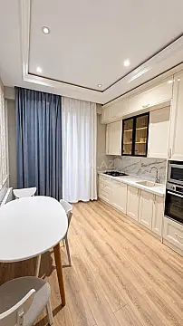 Kirayə verilir 2 otaqlı mənzil 85 m² — Bakı, Nizami 2 otaq 85.00 m²