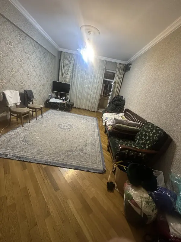 Kirayə verilir 1 otaqlı mənzil 70 m²
