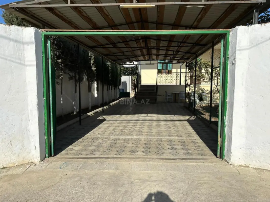 Satılır 3 otaqlı həyət evi 145 m²