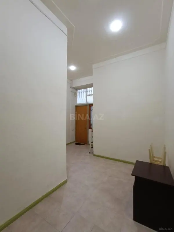 Kirayə verilir 2 otaqlı ofis 65 m²