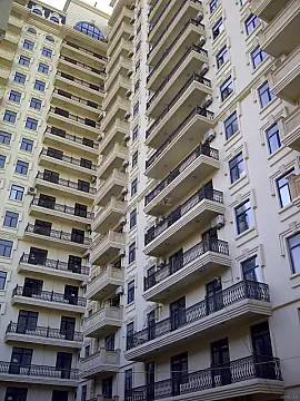 Kirayə verilir 2 otaqlı mənzil 80 m² — Bakı 2 otaq 80.00 m²