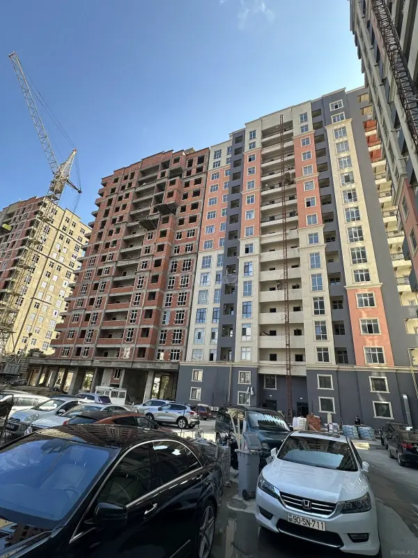 Satılır 3 otaqlı mənzil 87 m²