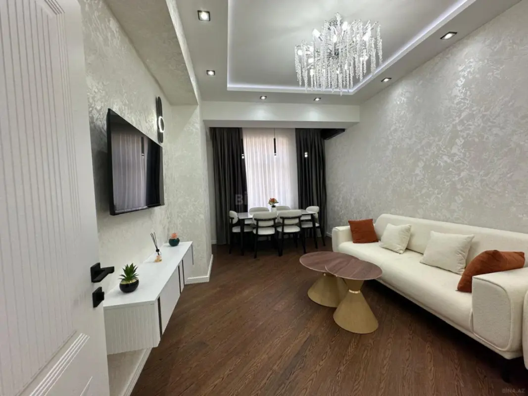 Kirayə verilir 3 otaqlı mənzil 100 m²