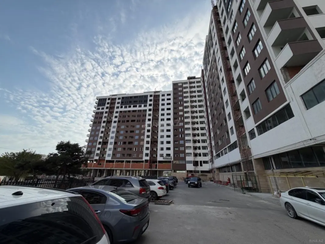 Satılır 3 otaqlı mənzil 100 m²