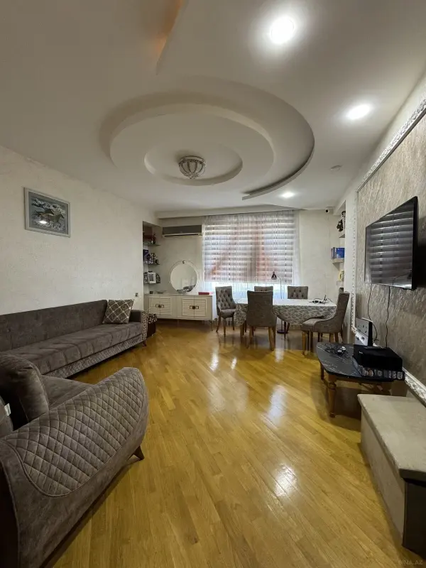 Satılır 2 otaqlı mənzil 80 m²