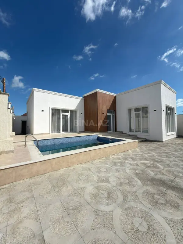Satılır 4 otaqlı həyət evi 140 m²