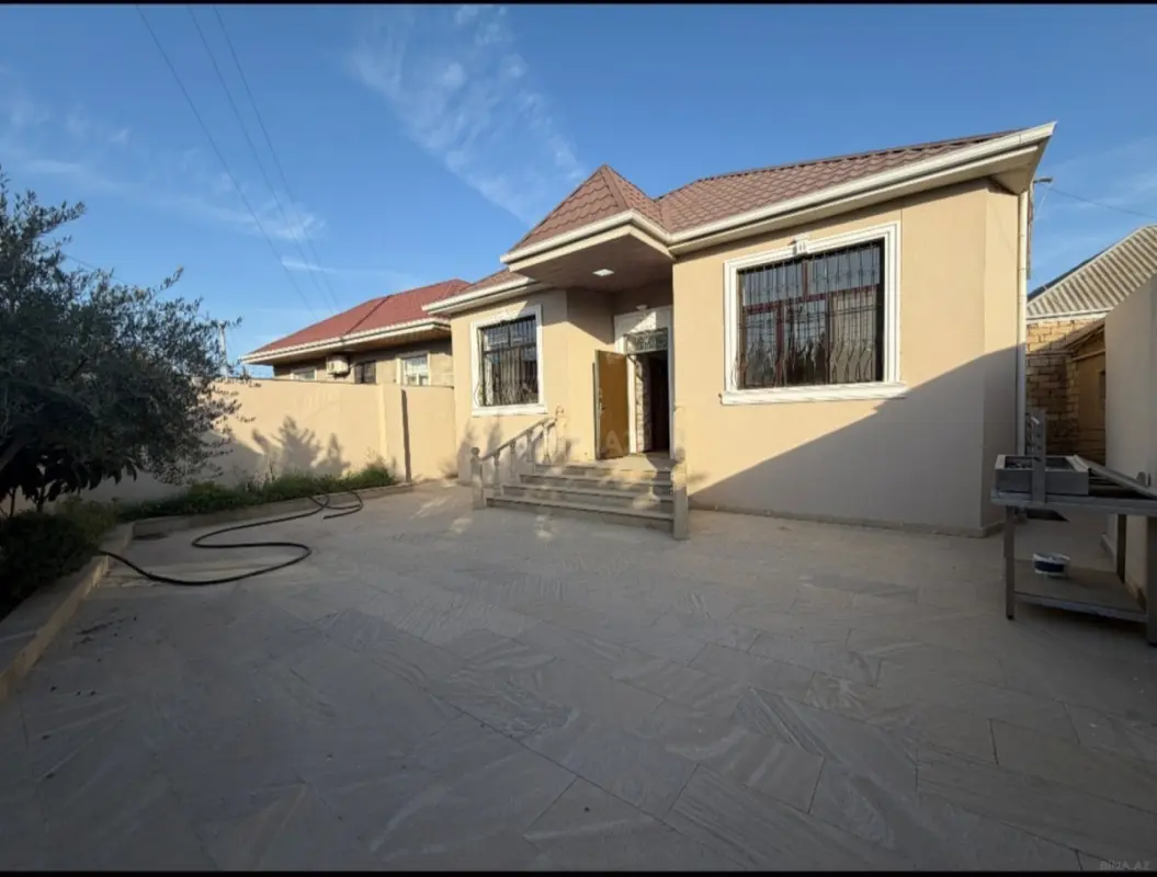 Satılır 4 otaqlı həyət evi 90 m²