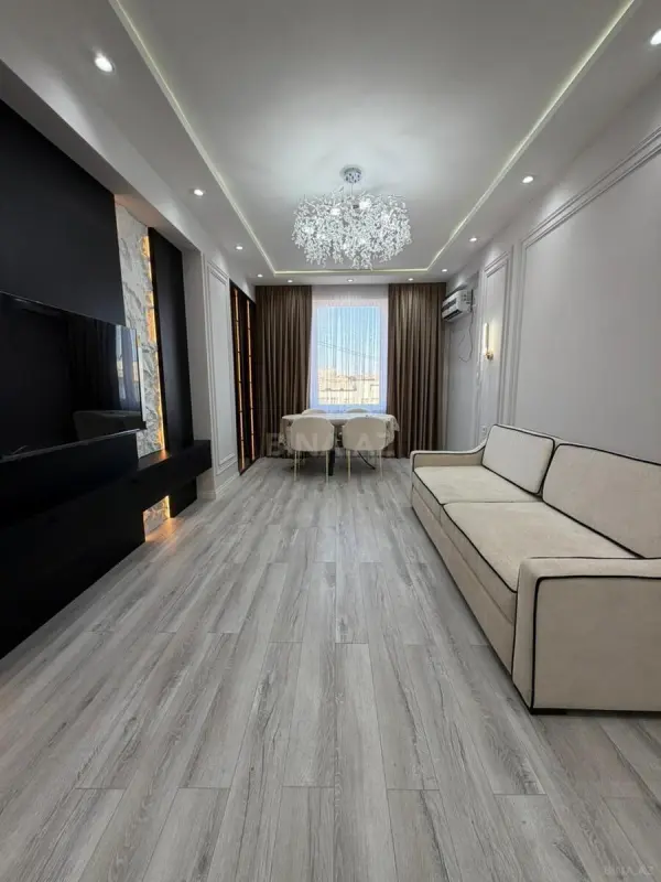 Satılır 2 otaqlı mənzil 85 m²