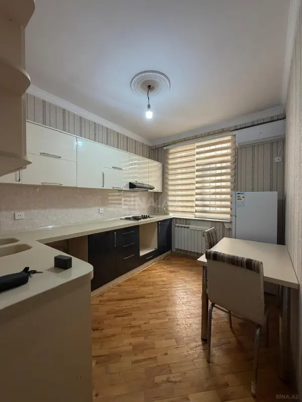 Satılır 2 otaqlı mənzil 62 m²