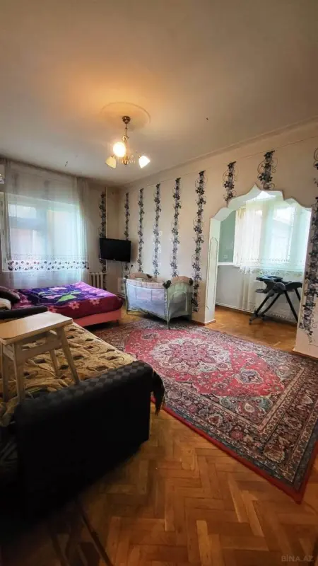 Kirayə verilir 2 otaqlı mənzil 47 m²