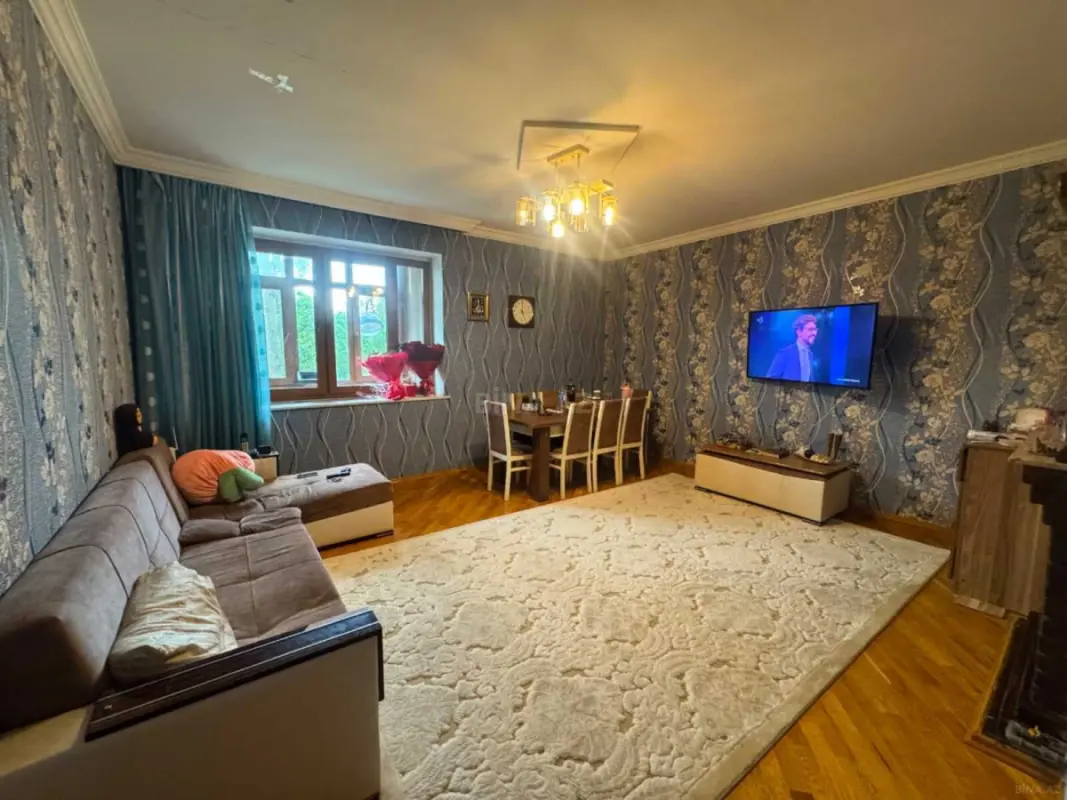 Satılır 2 otaqlı mənzil 70 m²